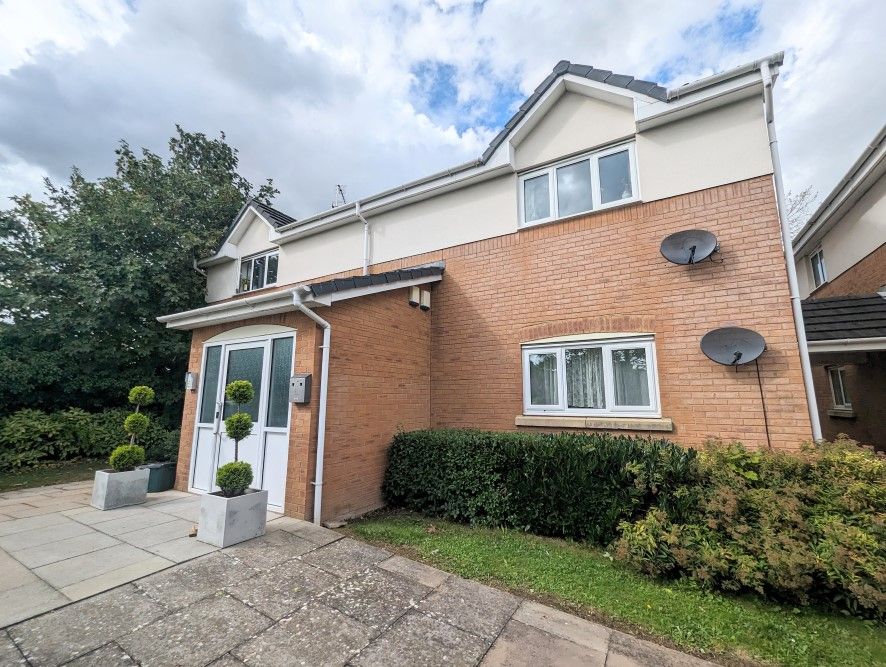 2 bed flat for sale in 10 Hatherley Mews, 14 Hatherley Lane, Cheltenham