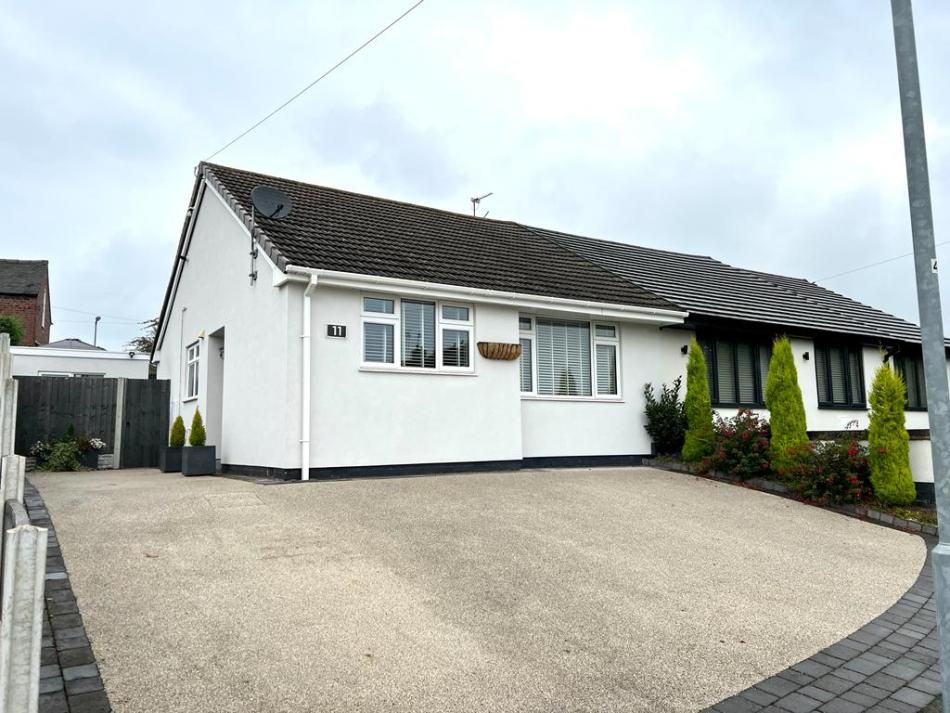 2 bed semidetached bungalow for sale in Mount Close, Cheslyn Hay, Walsall WS6, £289,995 Zoopla