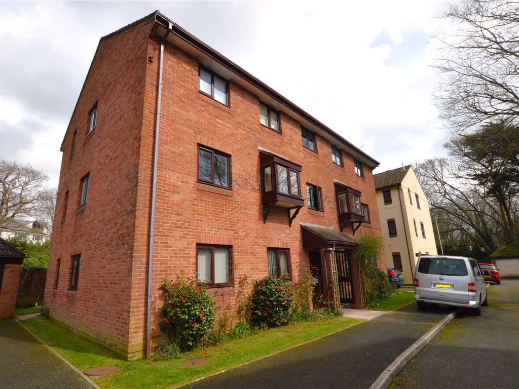 2 bed flat to rent in St. Marys Court, Plympton, Plymouth, Devon PL7, £750 pcm Zoopla