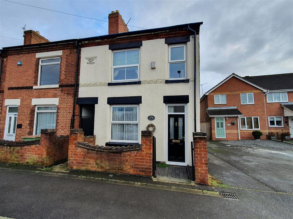 3 bed end terrace house for sale in Brooks Lane, Whitwick, Coalville