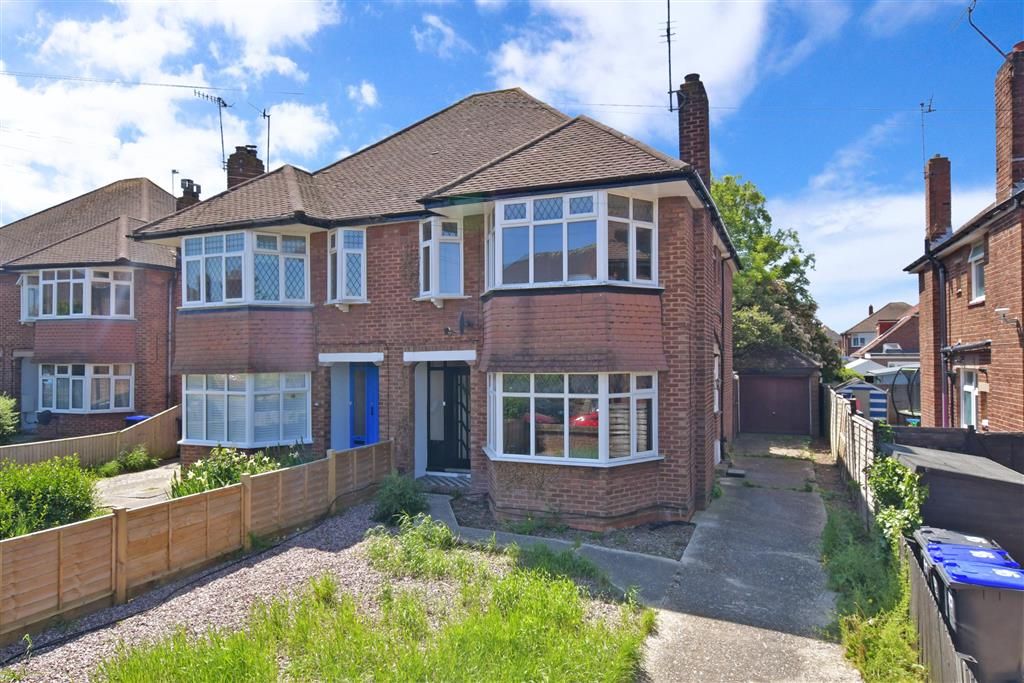 1 bed flat for sale in Douglas Close, Worthing, West Sussex BN11 Zoopla