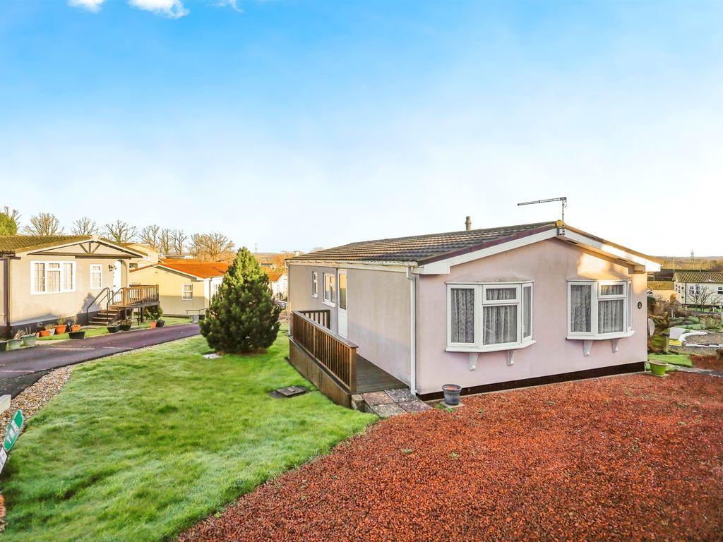 2 bed mobile/park home for sale in Orchard View Park, Herstmonceux