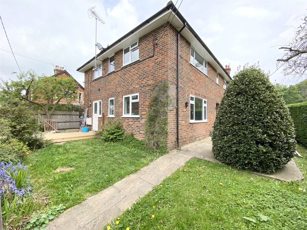 2 bed to rent in Buckingham Road, Holmwood, Dorking, Surrey