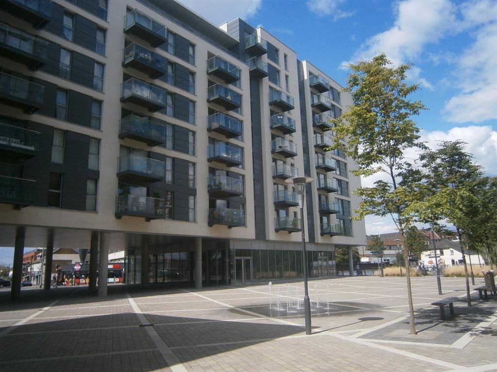 3 bed flat for sale in Vantage Building, High Point Village, Hayes UB3