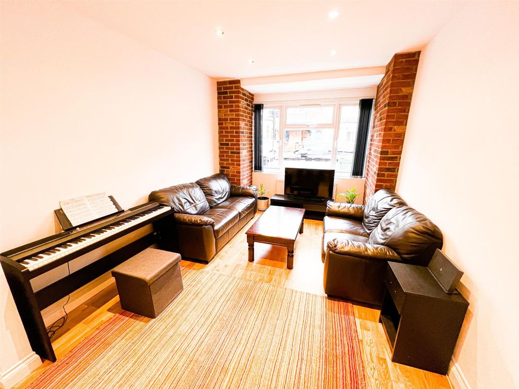 Turner Road, London E17