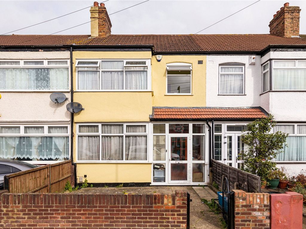 3 bed terraced house for sale in Staines Road, Ilford, Ilford IG1 Zoopla
