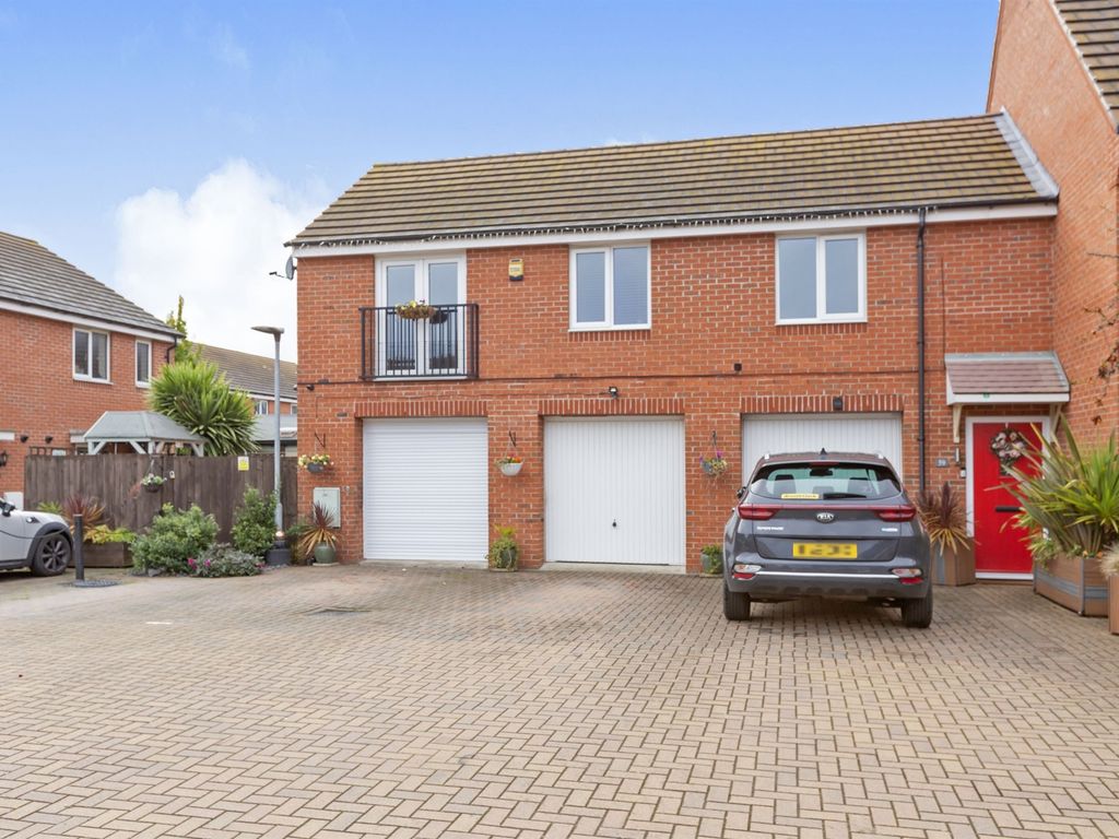 2 bed property for sale in Sansome Drive, Hinckley LE10 Zoopla