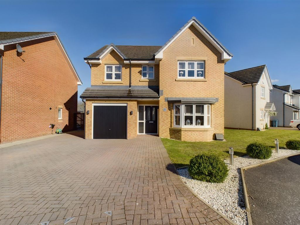 4 bed detached house for sale in Grayling Road, New Stevenston
