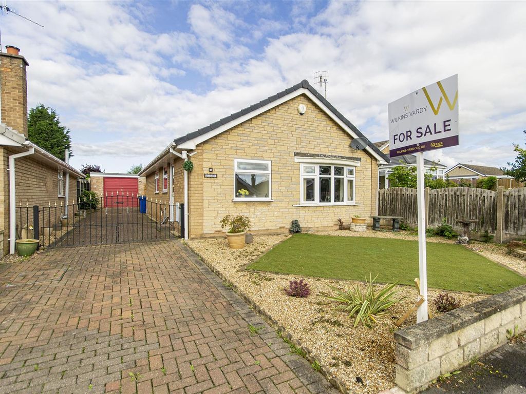 3 bed detached bungalow for sale in Avondale Road, Inkersall