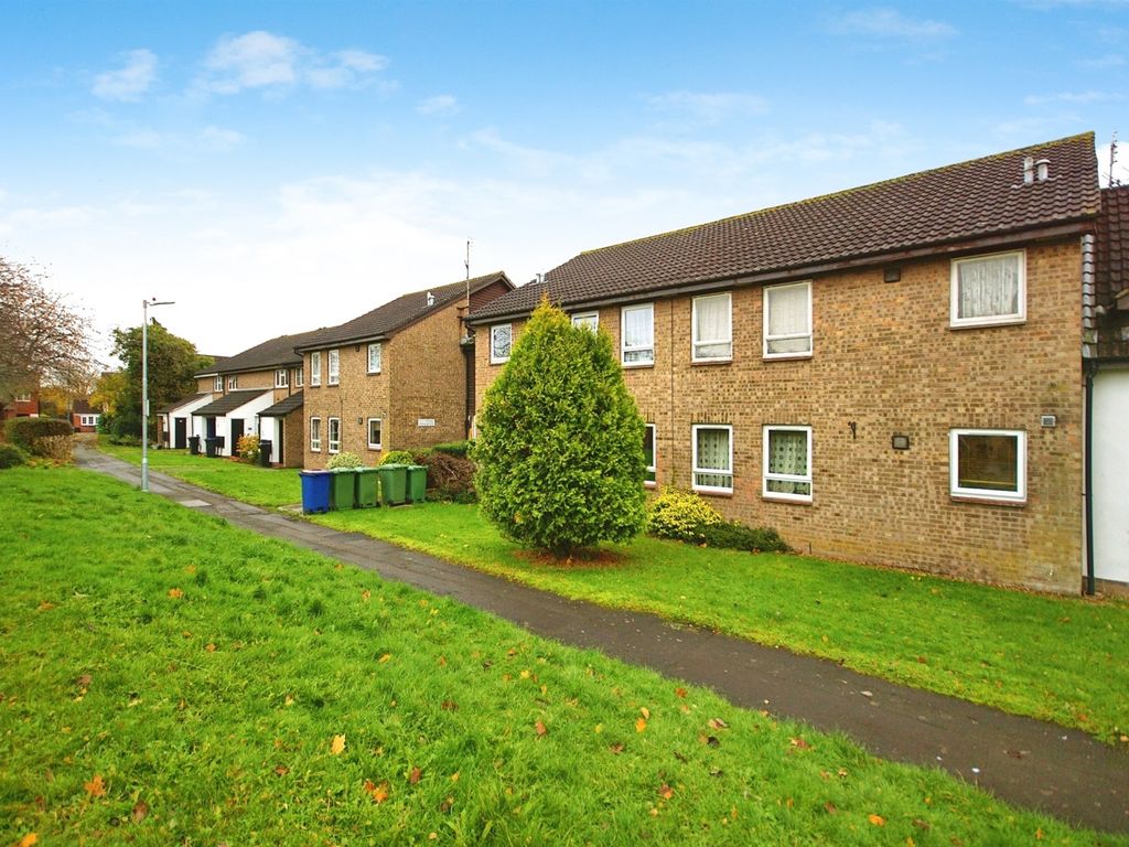 Studio for sale in Handford Way, Longwell Green, Bristol BS30, £90,000