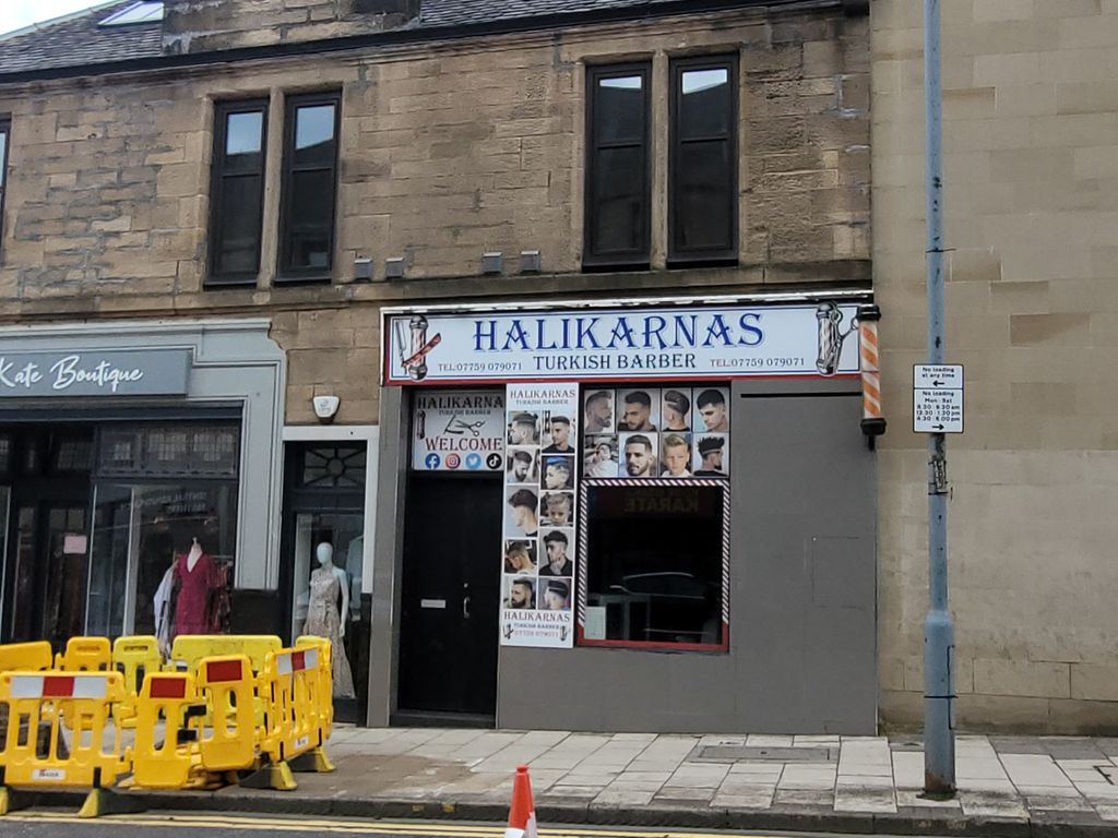 Retail premises to let in 8 West Bridge Street, Falkirk FK1, £6,000 pa
