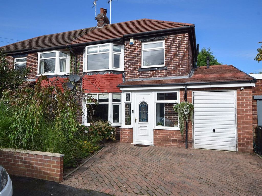 3 bed semidetached house for sale in Boundary Road, Cheadle SK8, £