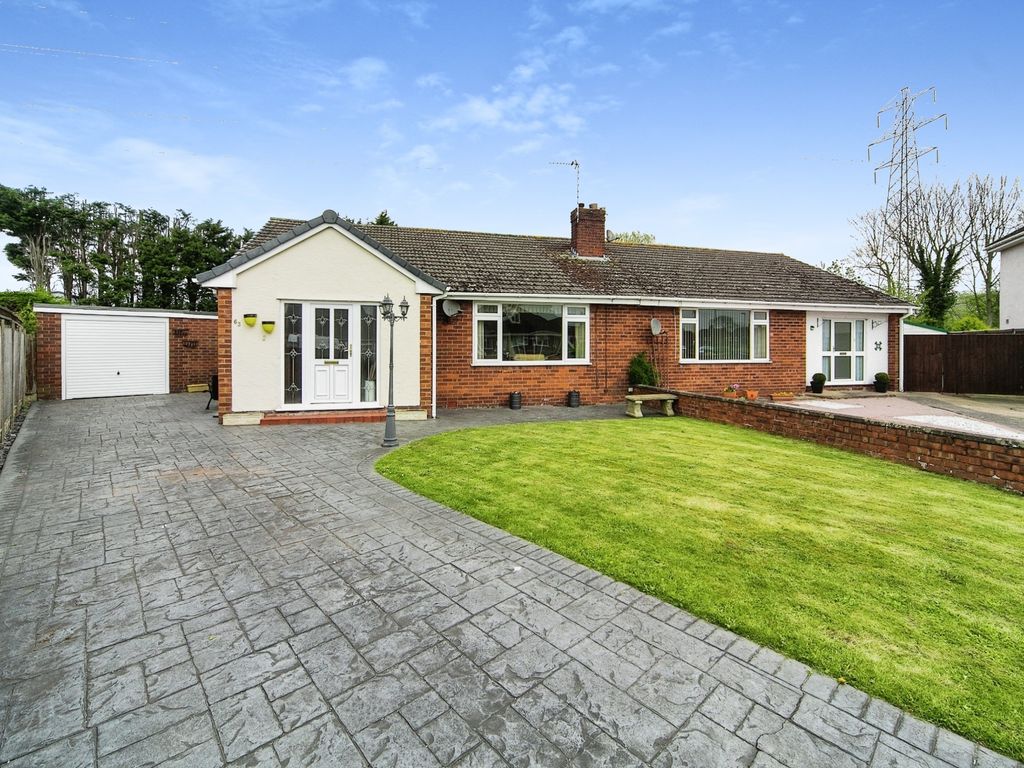 2 bed bungalow for sale in Hamilton Avenue, Sandycroft, Deeside