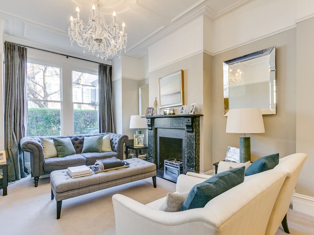 5 bed terraced house for sale in Honeybrook Road, London SW12 Zoopla