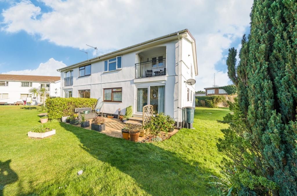 2 bed flat for sale in Fairway Close, Churston Ferrers, Brixham, Devon