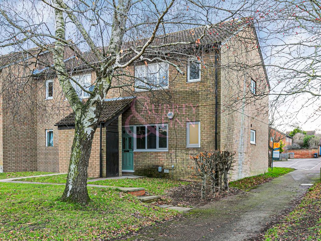 1 bed flat to rent in Conway Close, Houghton Regis, Dunstable