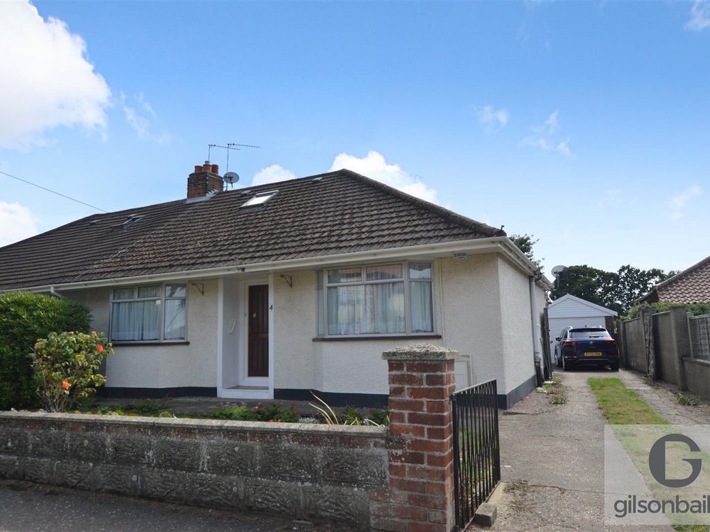 4 bed property for sale in Spinney Road, Thorpe St. Andrew, Norwich NR7