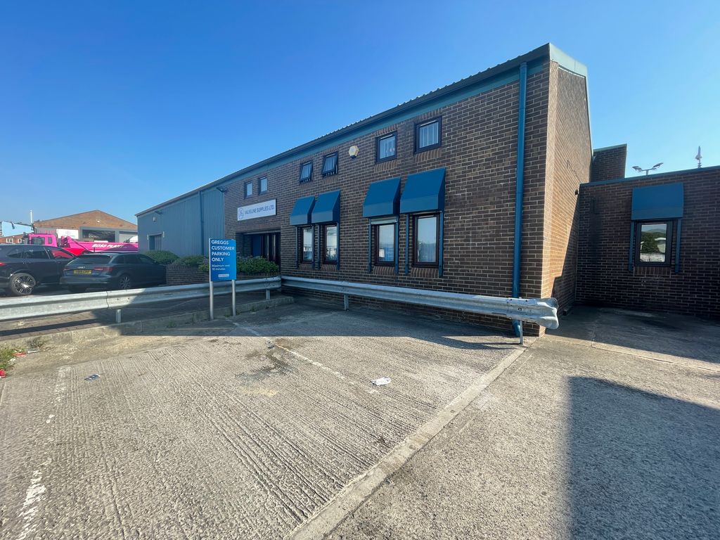 Geldard Close, Leeds LS12  