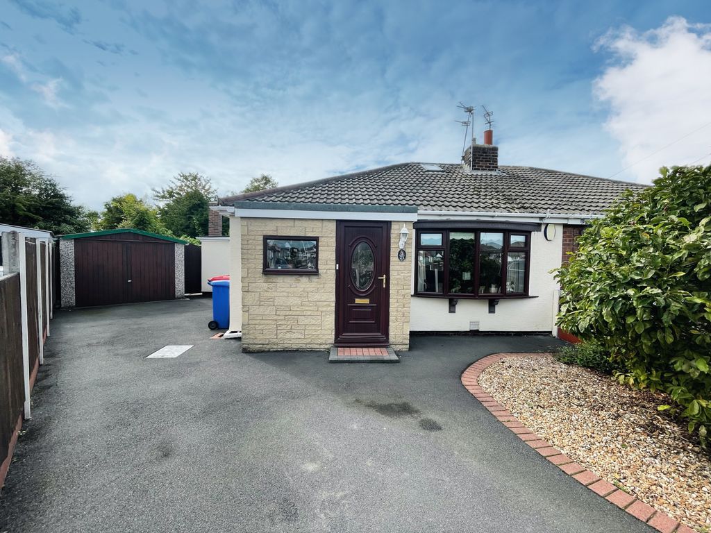 2 bed bungalow for sale in Briarfield Road, Carleton FY6 Zoopla