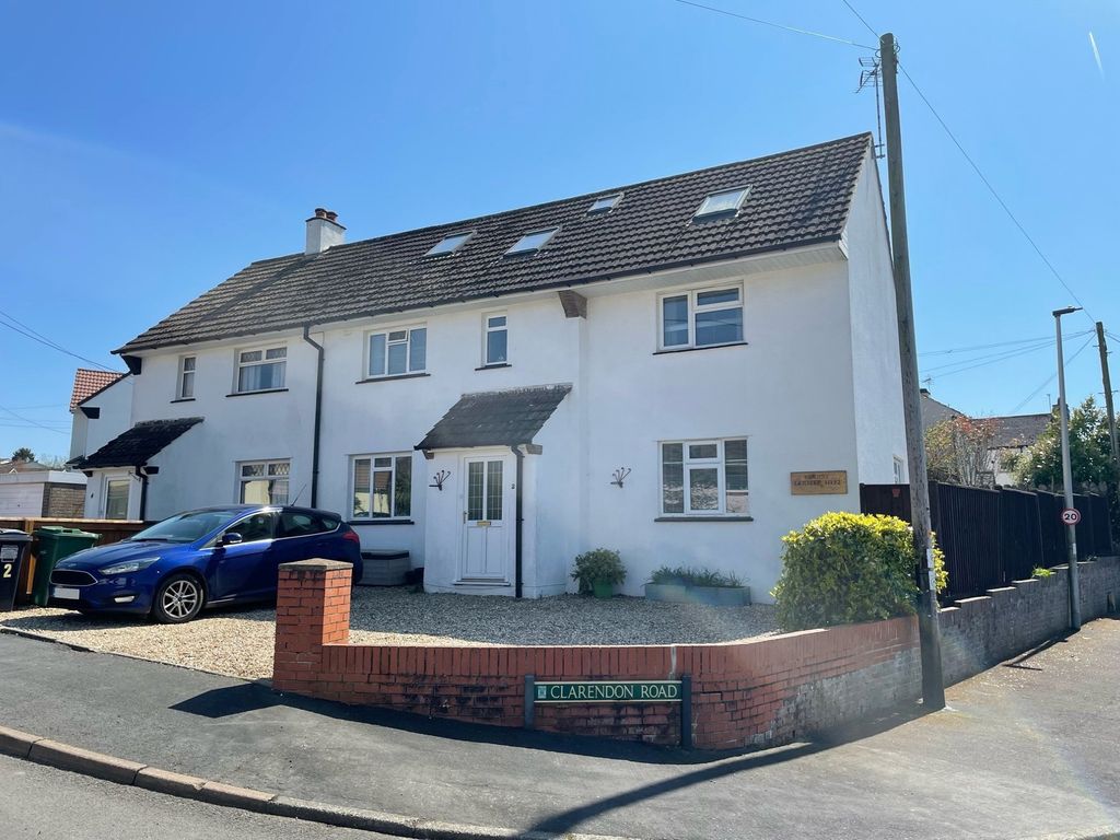 6 bed semidetached house for sale in Clarendon Road, Ipplepen, Newton