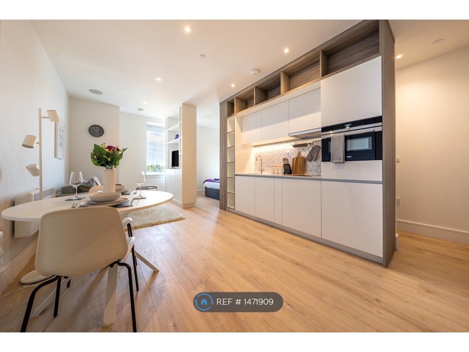 1 bed flat to rent in Voyager House, Feltham TW14 Zoopla