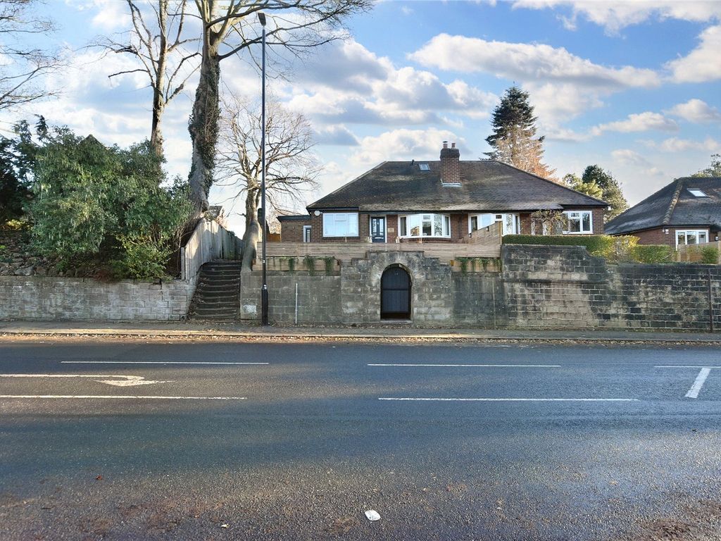 Lidgett Lane, Roundhay, Leeds LS8  