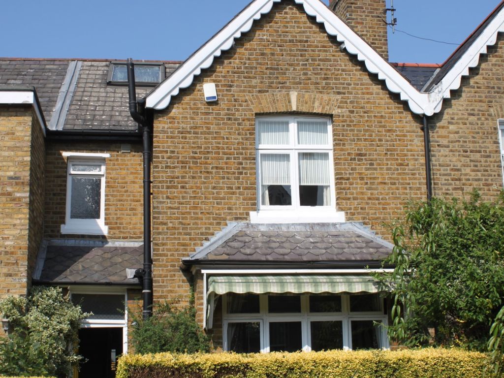 3 bed terraced house for sale in Gloucester Road, Kew, Richmond TW9, £