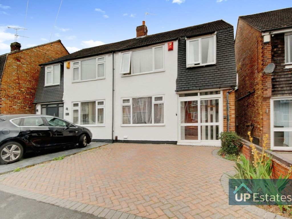 3 bed semidetached house for sale in Norton Hill Drive, Wyken