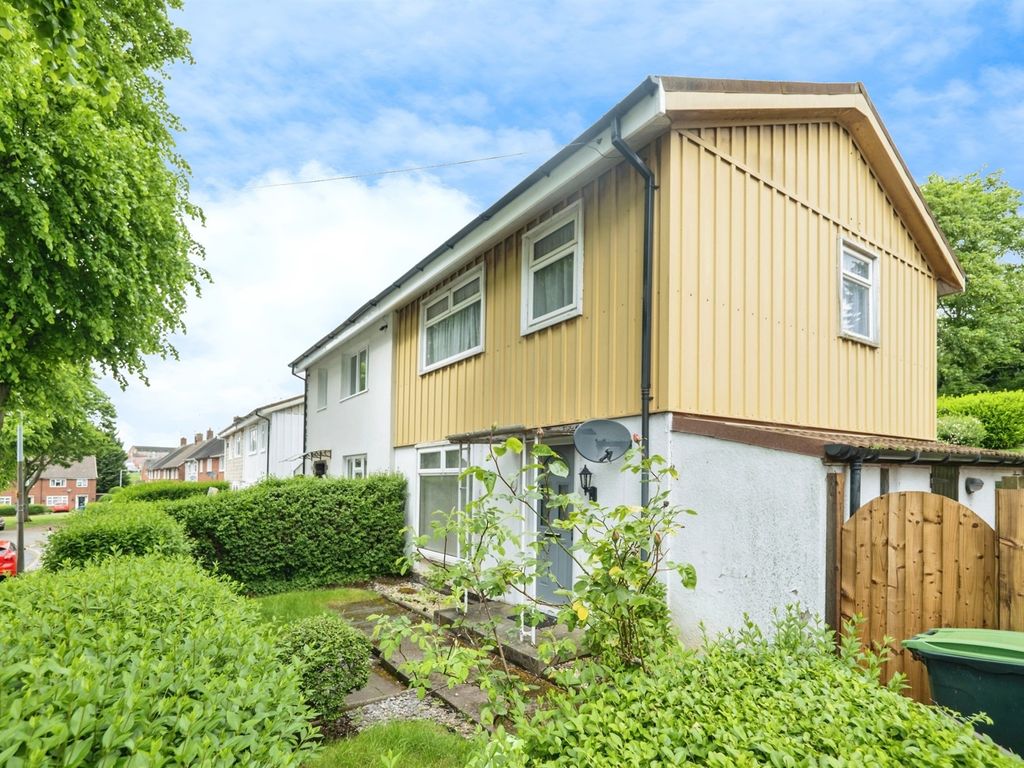 3 bed semidetached house for sale in Langdale Road, Great Barr