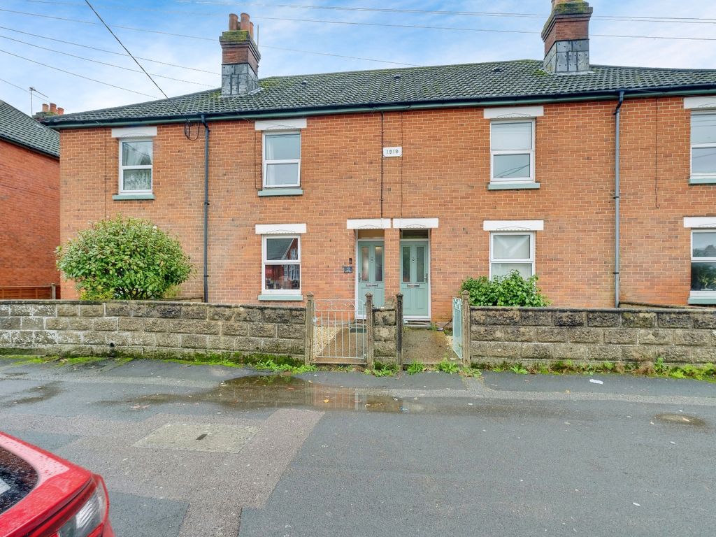 3 bed terraced house for sale in School Road, Totton, Southampton