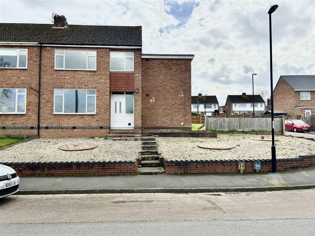 3 bed semidetached house for sale in Chadwick Close, Coventry CV5, £