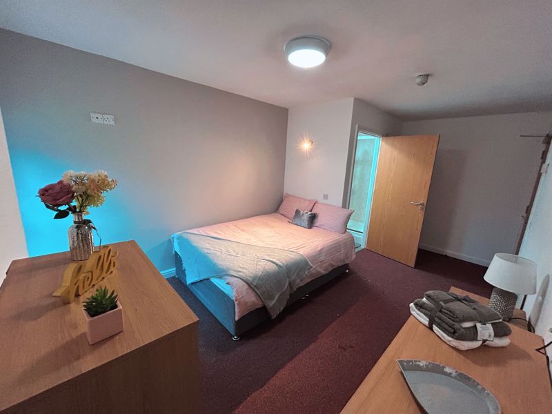 Studio to rent in Woolton Road, Childwall, Liverpool L16, £525 pcm Zoopla