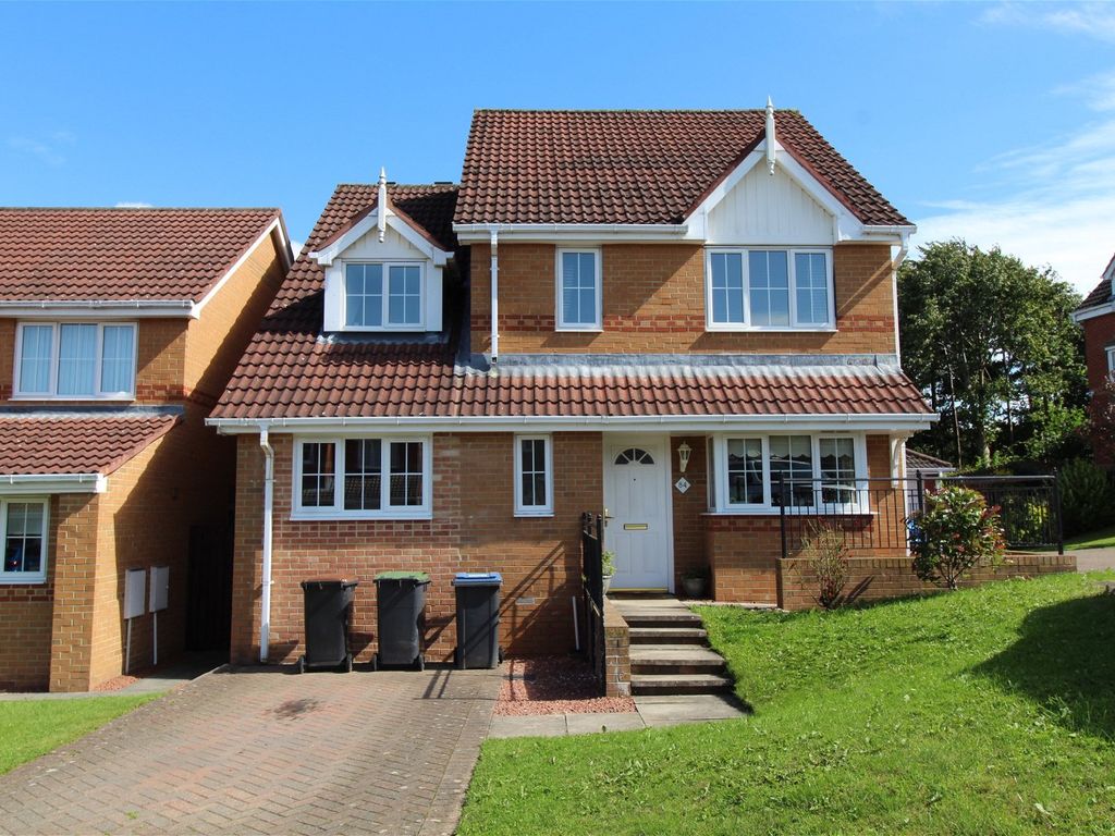 4 bed detached house for sale in Oakwell Court, Hamsterley Colliery