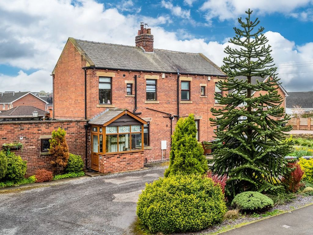 2 bed semidetached house for sale in Station Road, Drighlington