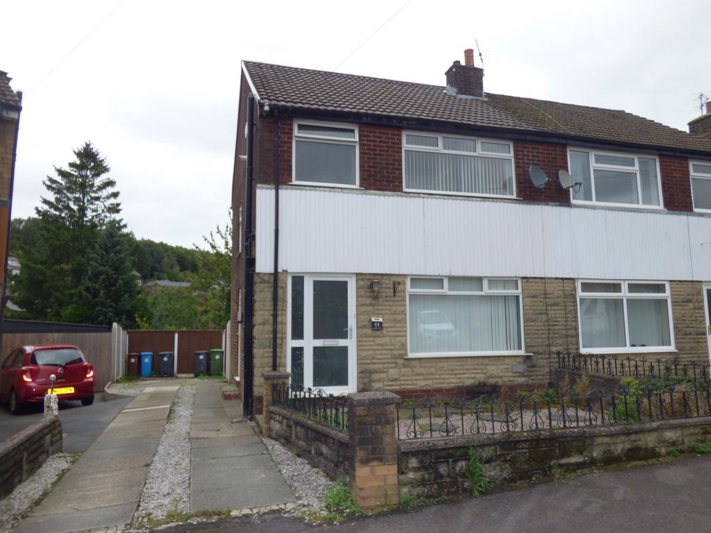 3 bed semidetached house for sale in Brooklands Parade, Grotton