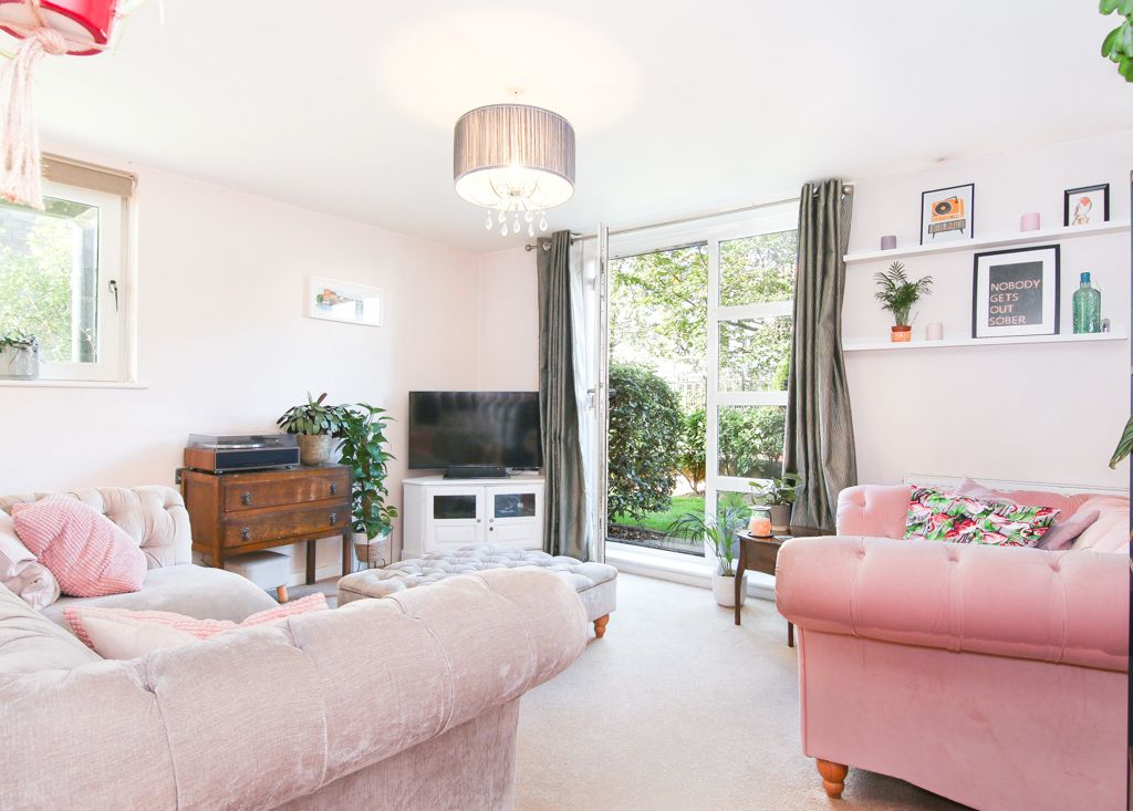 13/1 Constitution Place, Edinburgh EH6