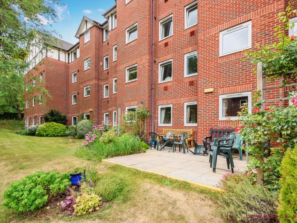1 bed flat for sale in Wood Lane, Sherleys Court Wood Lane HA4 Zoopla