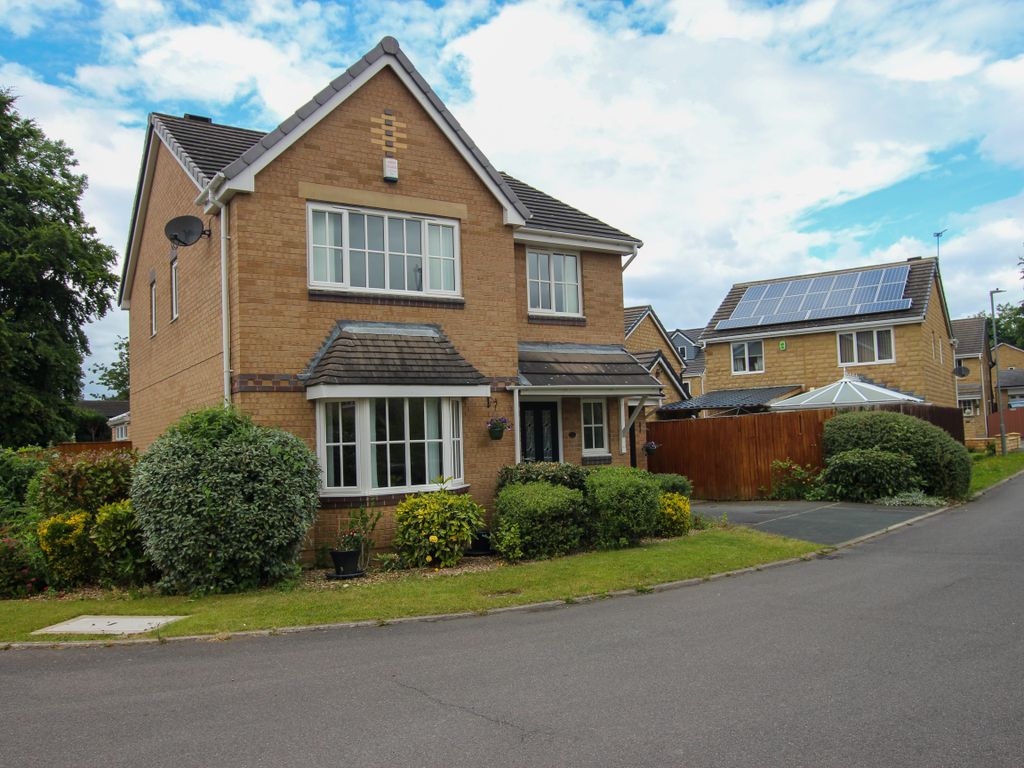 4 bed detached house for sale in Higson Court, Dalton, Huddersfield HD5