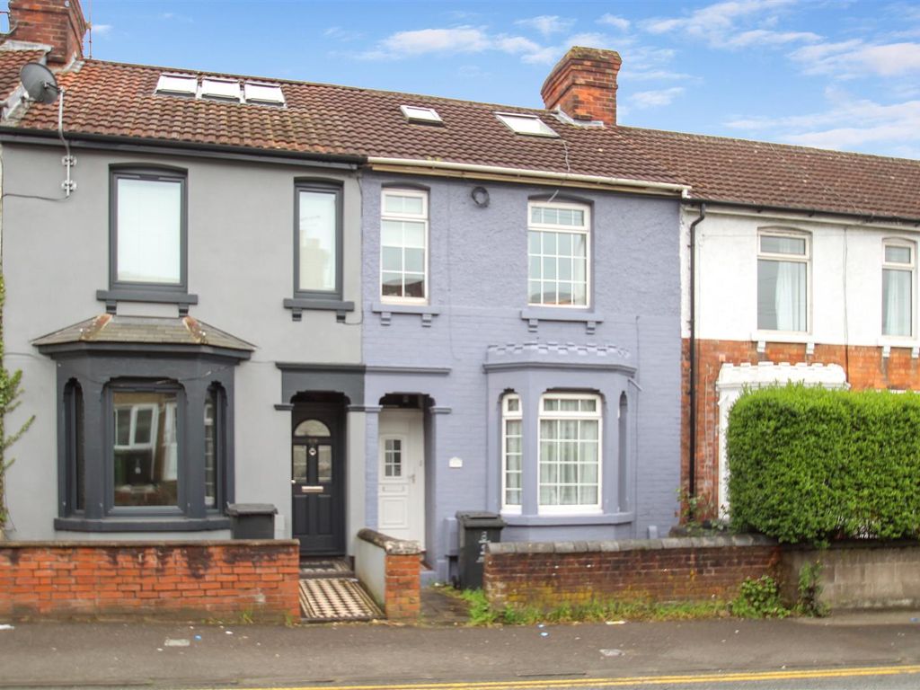 3 bed property for sale in Kingshill Road, Old Town, Swindon SN1, £