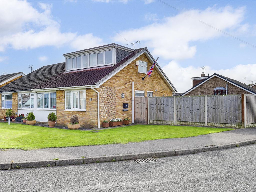 3 bed semidetached bungalow for sale in Thoresby Crescent, Draycott