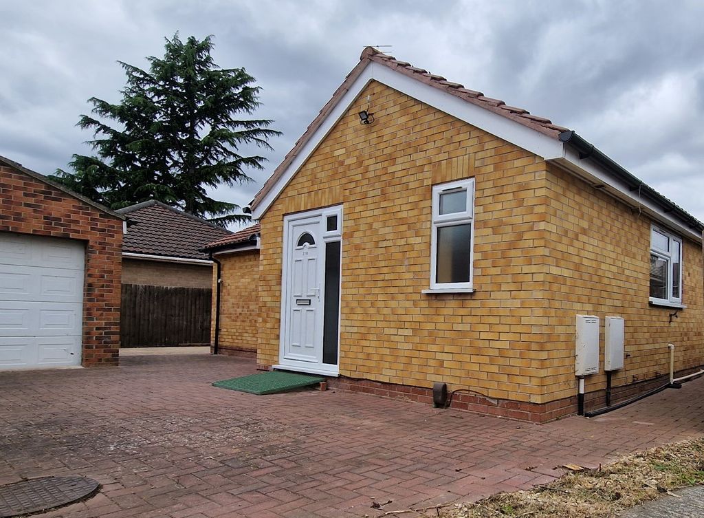 2 bed bungalow for sale in Paston Lane, Peterborough PE4 Zoopla