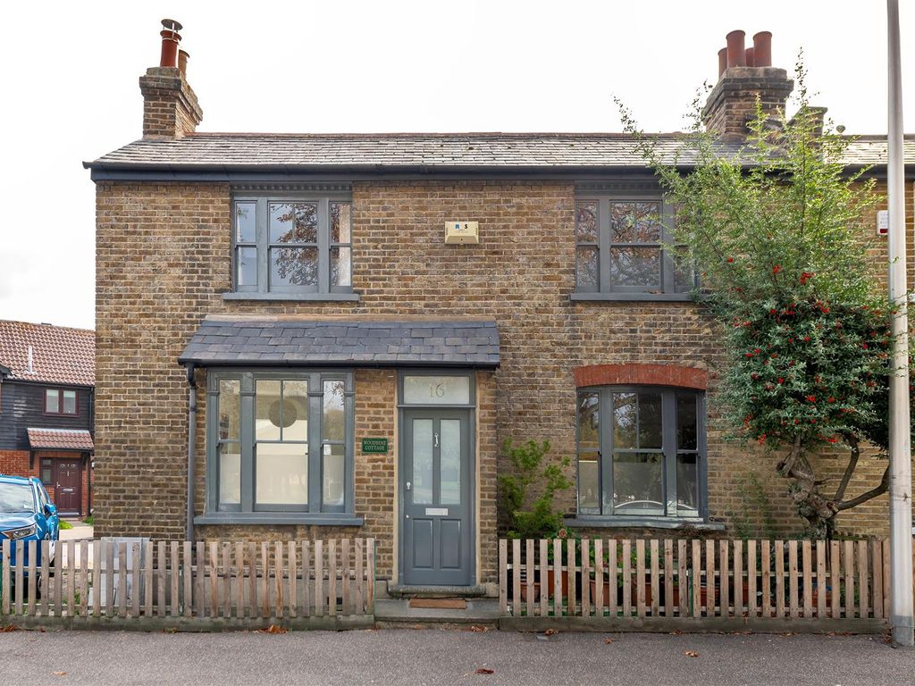 3 bed cottage for sale in Trafalgar Place, Hermon Hill, London E11 Zoopla