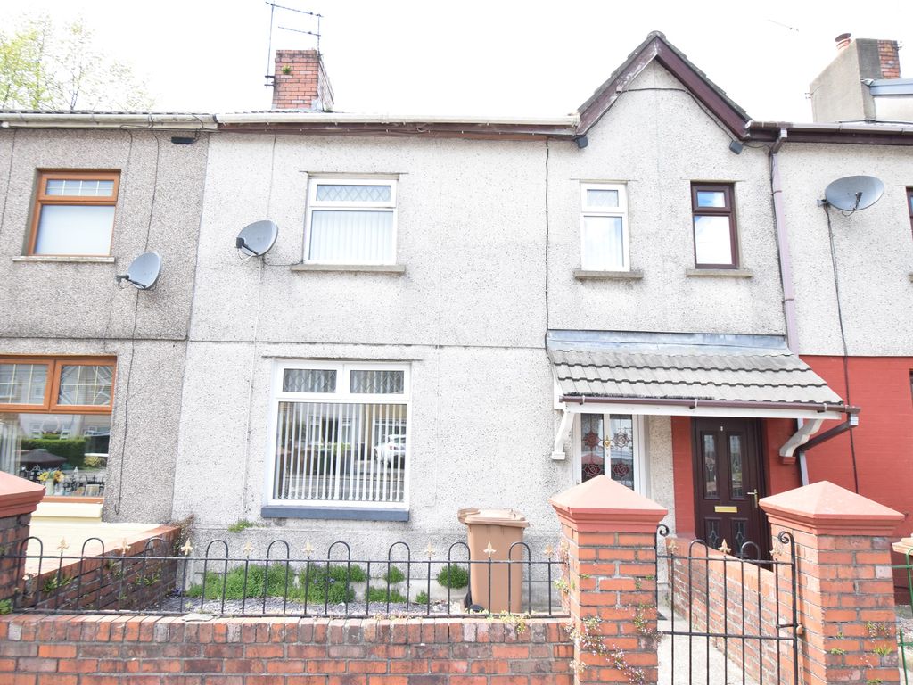3 bed terraced house for sale in Oakdale Terrace, Penmaen, Blackwood