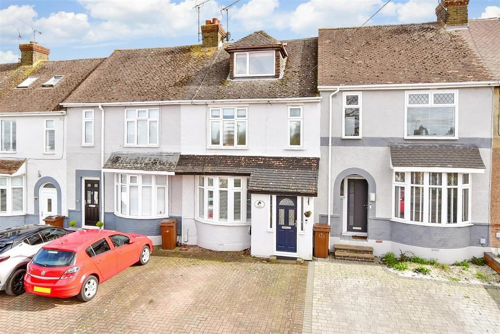 3 bed terraced house for sale in Eastcourt Lane, Upper Gillingham, Kent