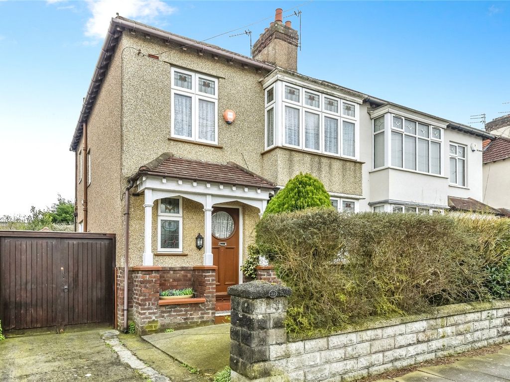 3 bed semidetached house for sale in Towers Road, Liverpool
