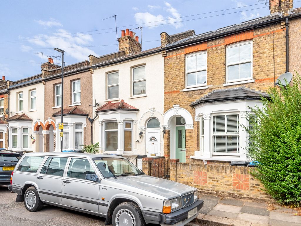4 bed terraced house for sale in Lynn Street, Enfield EN2 Zoopla