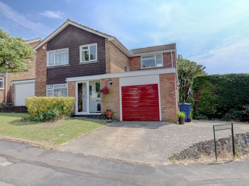 4 bed detached house for sale in Green Leys, Downley, High HP13