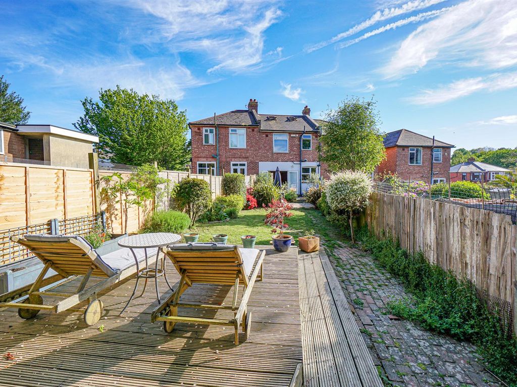 3 bed terraced house for sale in Elphinstone Avenue, Hastings TN34, £