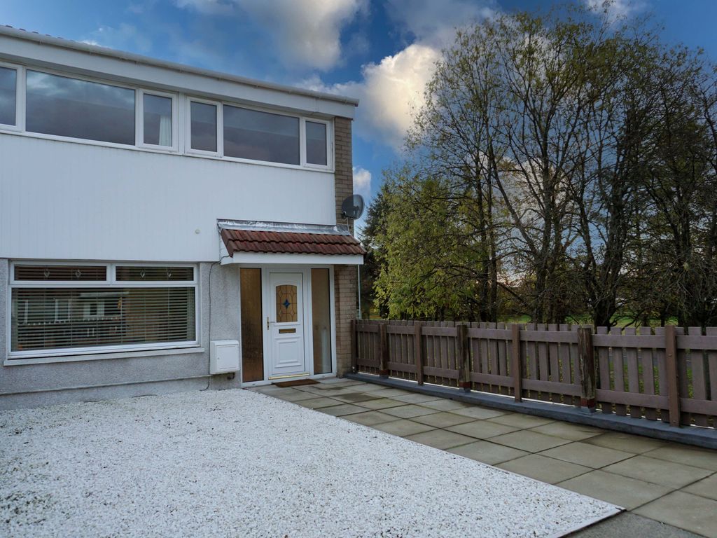 3 bed end terrace house for sale in Riccarton, Westwood, East Kilbride G75, £140,000 Zoopla