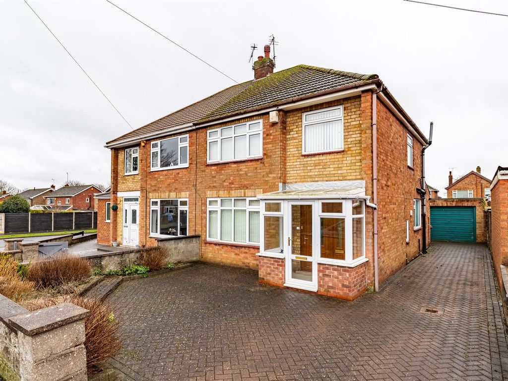 3 bed semidetached house for sale in Downing Crescent, Bottesford, Scunthorpe DN16, £170,000